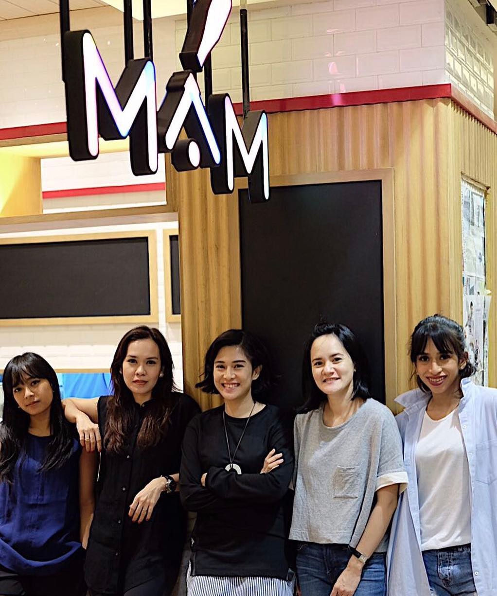 Rahasia Sukses Mengelola Bisnis ala Selebriti - Dian Sastrowardoyo - Gadjian