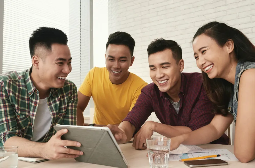 managing remote teams Indonesia